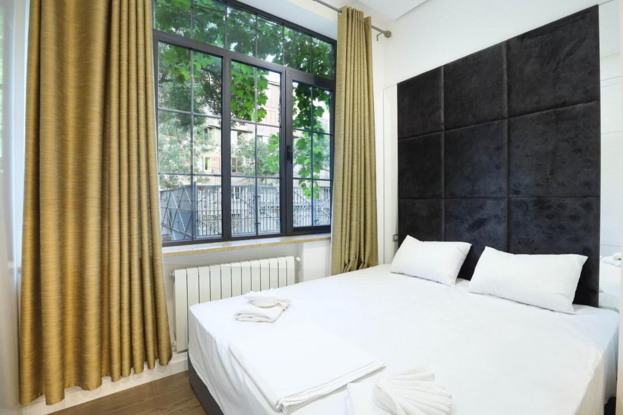 Stay Inn-Apartments On Abovyan 32 Jerevan Eksteriør bilde